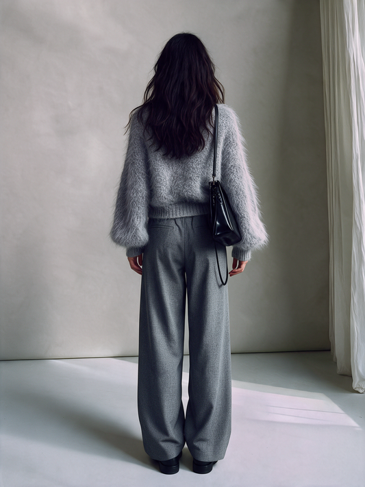 Valchiria — Cardigan in mohair con scollo a V