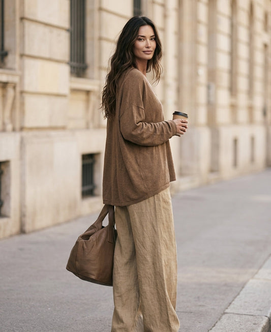 Giulia — Completo due pezzi in cotone e lino con pantaloni marrone e kaki
