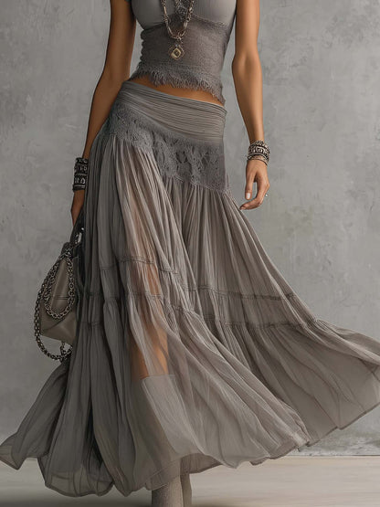 Federica — Completo con top in pizzo e gonna plissettata