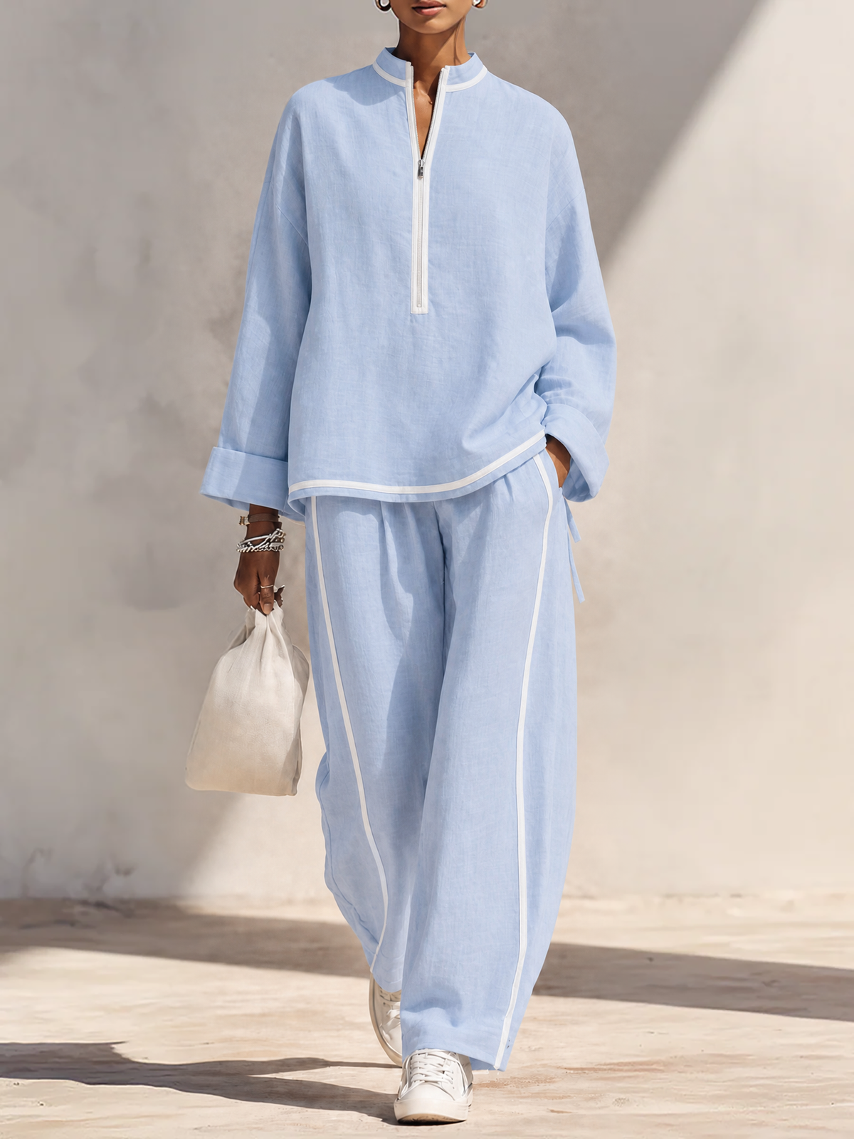 Chiara — Completo due pezzi in lino con pantaloni blu