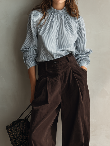 Loretta — Completo due pezzi con pantaloni blu e marrone