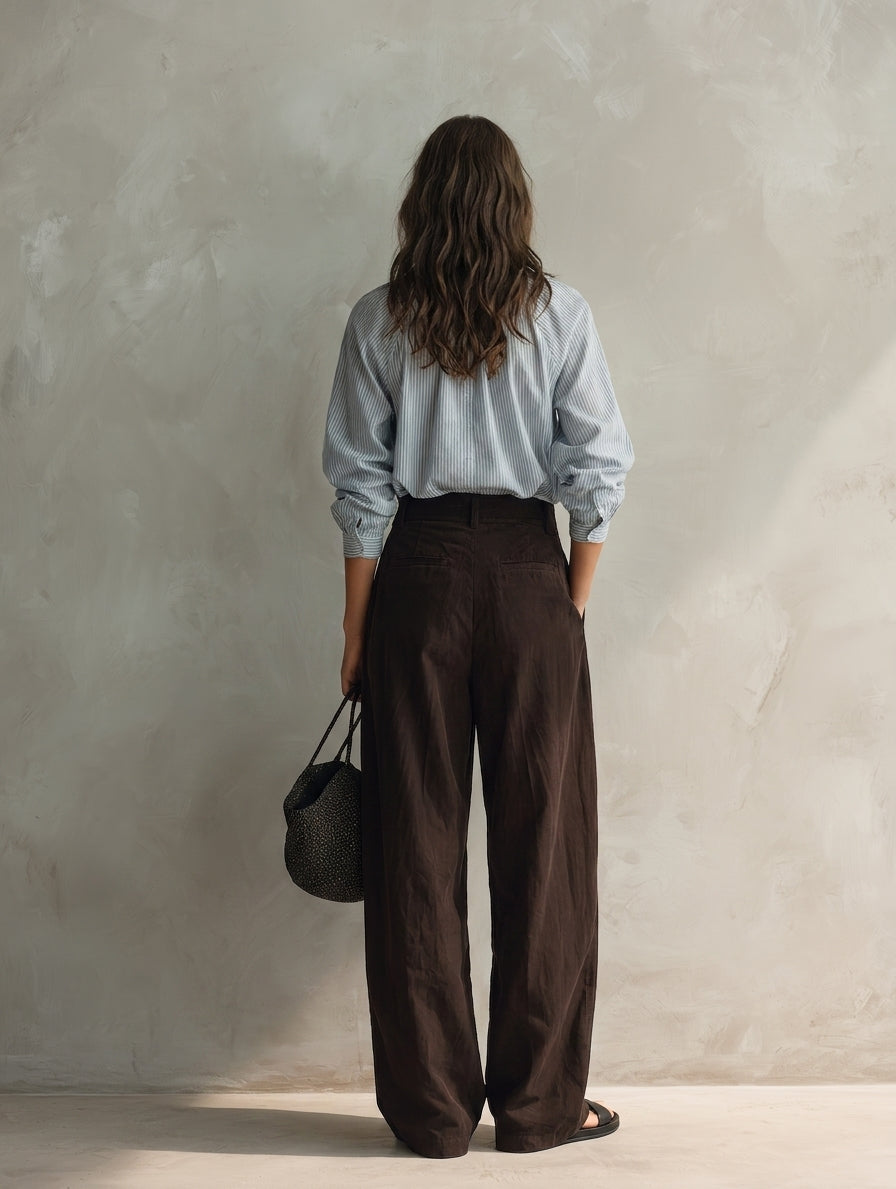 Loretta — Completo due pezzi con pantaloni blu e marrone