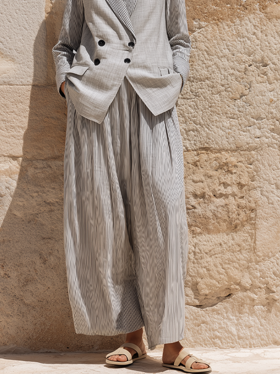 Marina — Completo due pezzi in lino a righe grigio e bianco