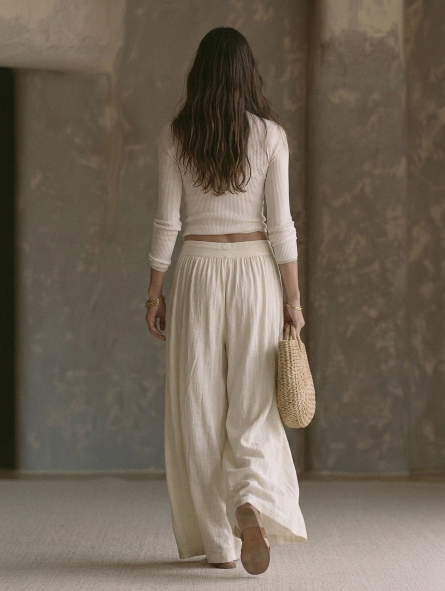 Maddalena — Completo due pezzi in cotone e lino con pantaloni beige