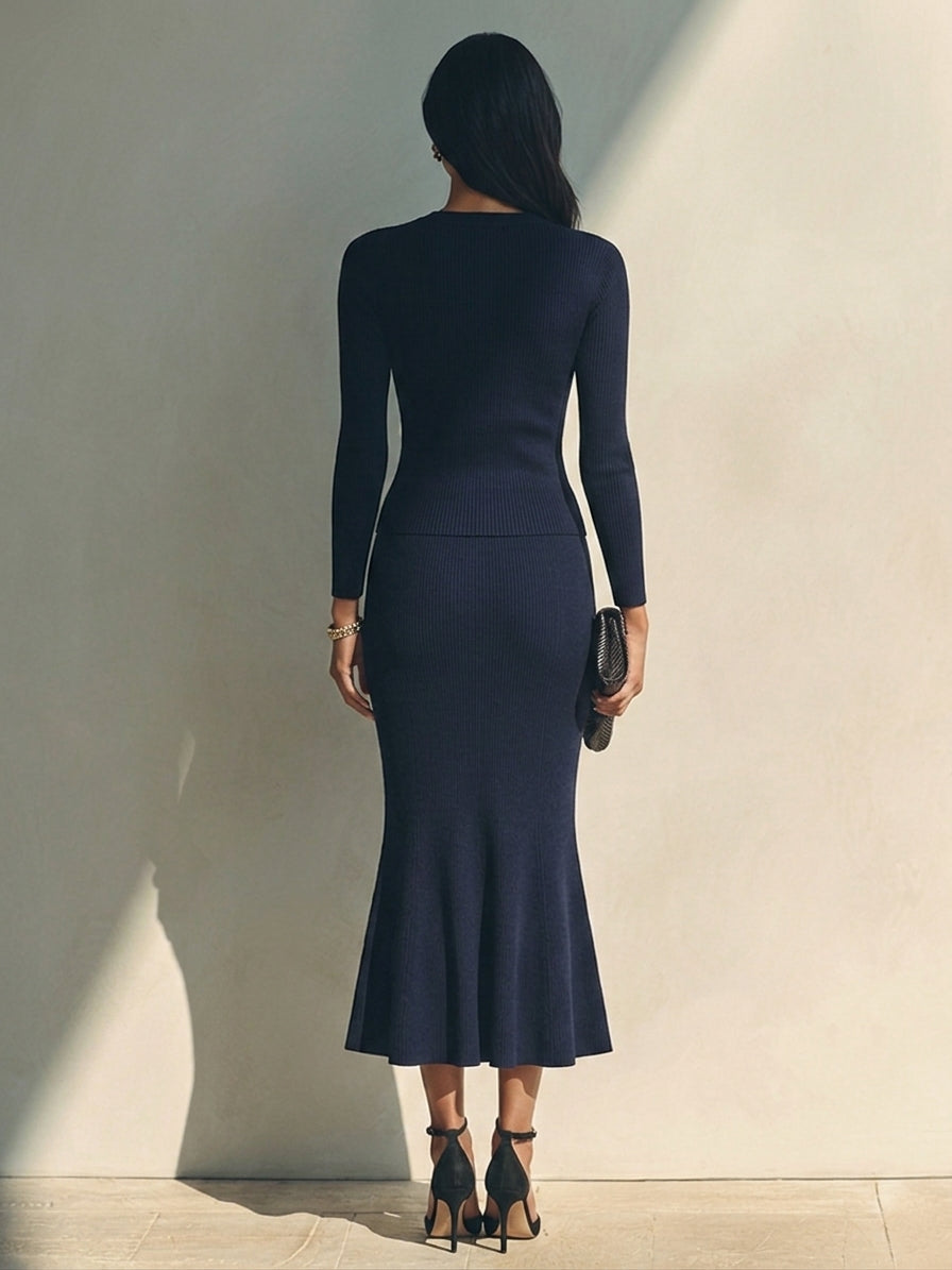 Margherita — Completo due pezzi in maglia a coste con gonna blu