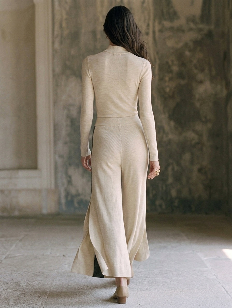 Martina — Completo due pezzi in maglia elasticizzata con pantaloni