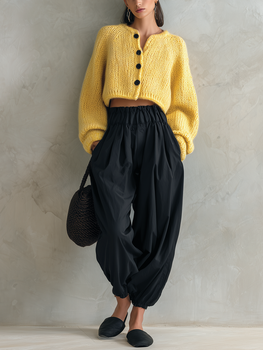 Ottavia — Completo due pezzi in maglia con pantaloni giallo e nero