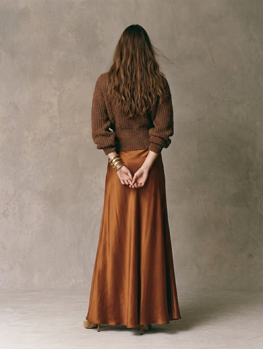 Orsola — Completo due pezzi in maglia con gonna marrone scuro e marrone chiaro