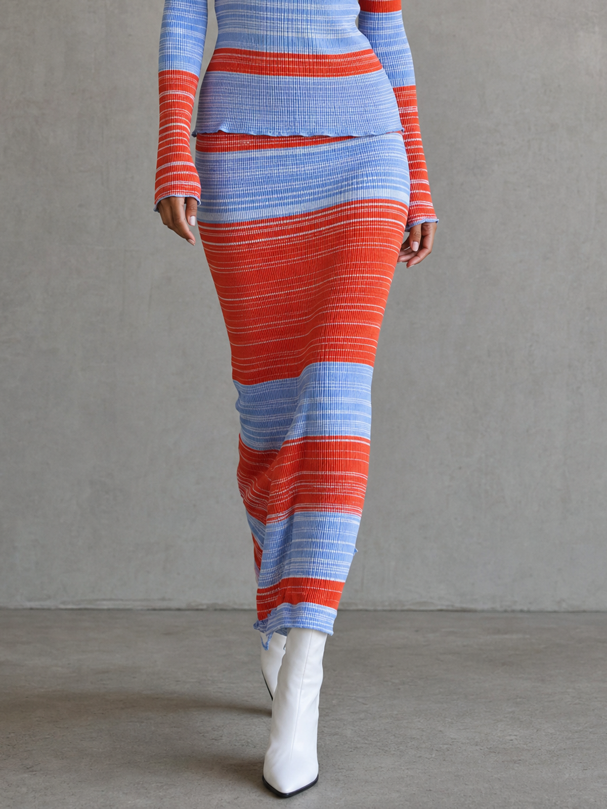 Selene — Completo due pezzi in maglia a righe rosso e blu