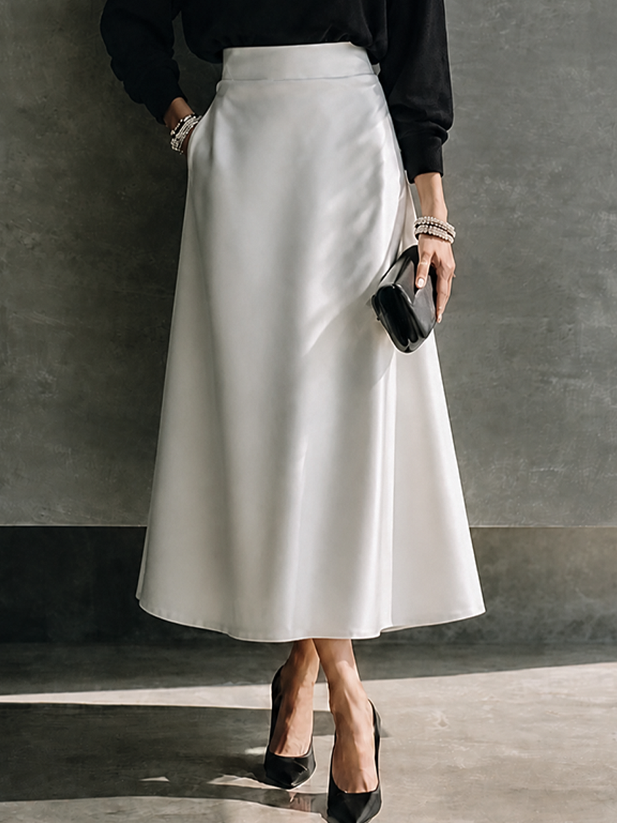 Tiziana — Completo due pezzi in raso con gonna midi nero e bianco