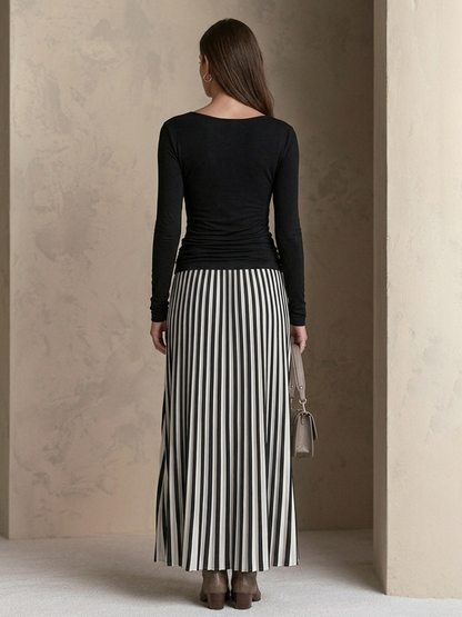Wanda — Completo due pezzi in maglia elasticizzata a righe