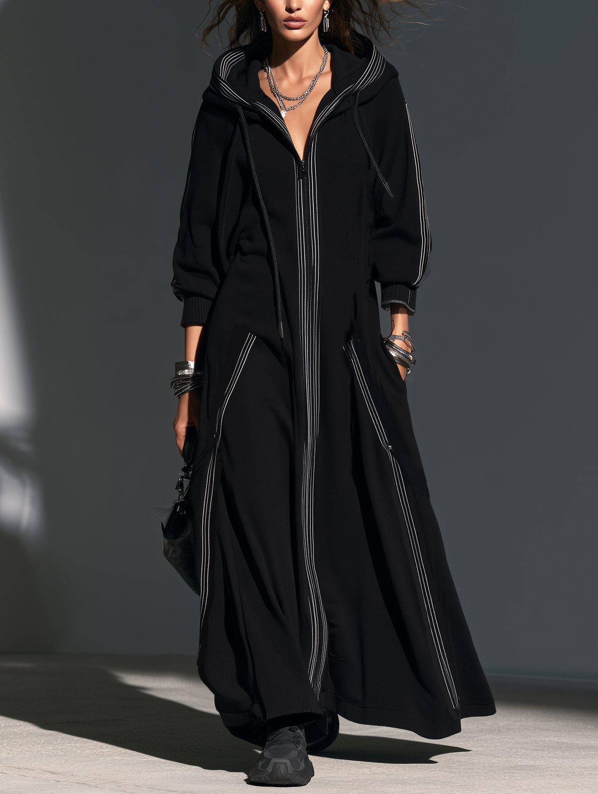 Annamaria — Cappotto lungo in felpa con cappuccio