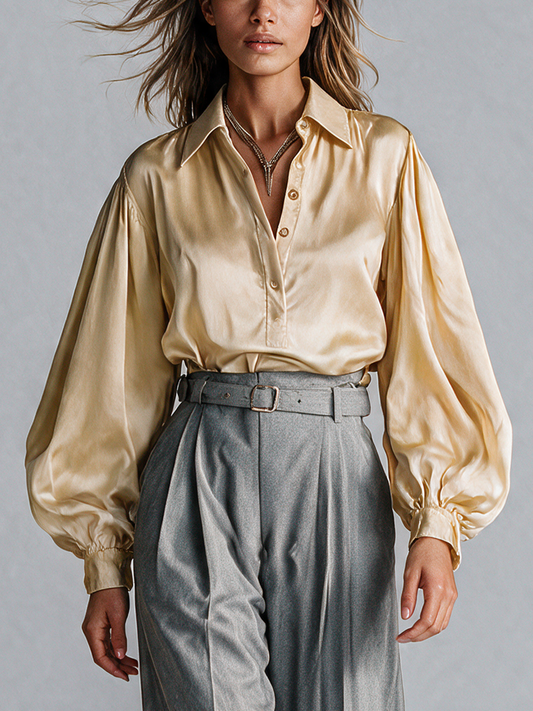 Ilda — Camicia in raso con maniche svasate