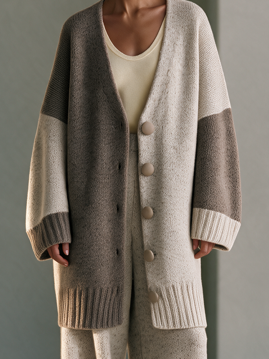 Gisella — Cardigan color block in misto lana con scollo a V