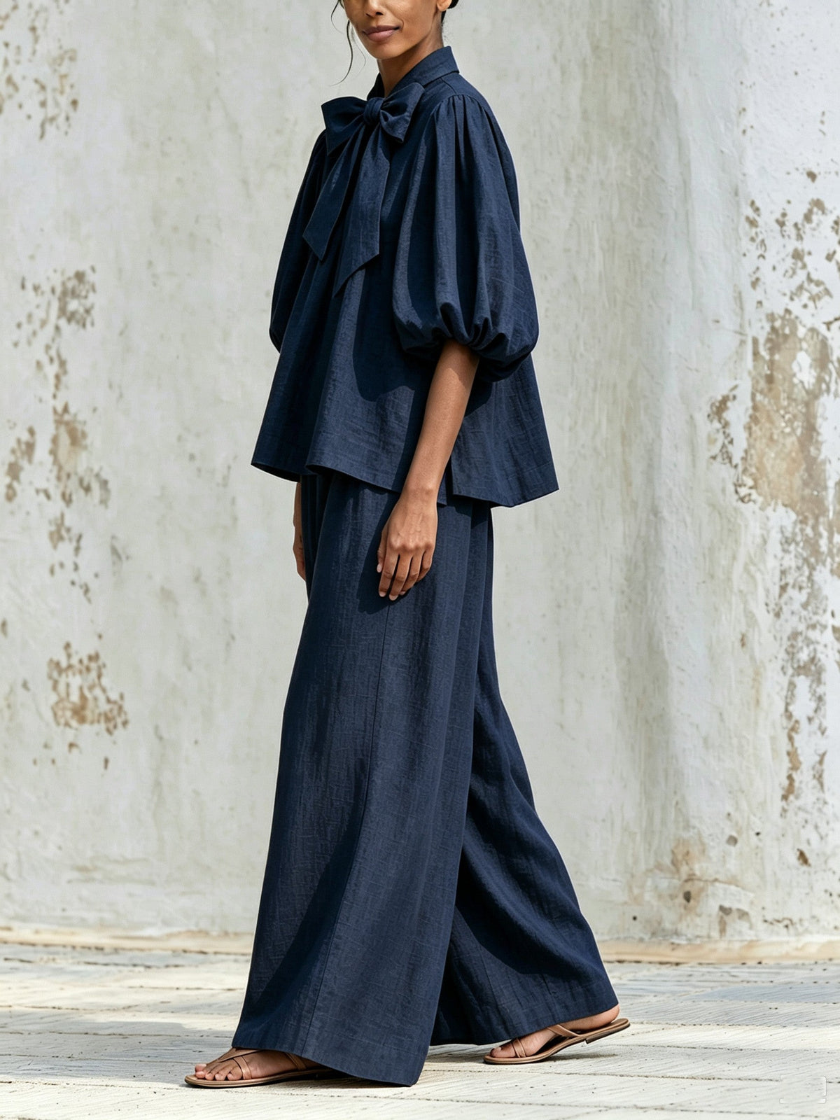 Delia — Completo con top a fiocco e pantaloni a gamba larga