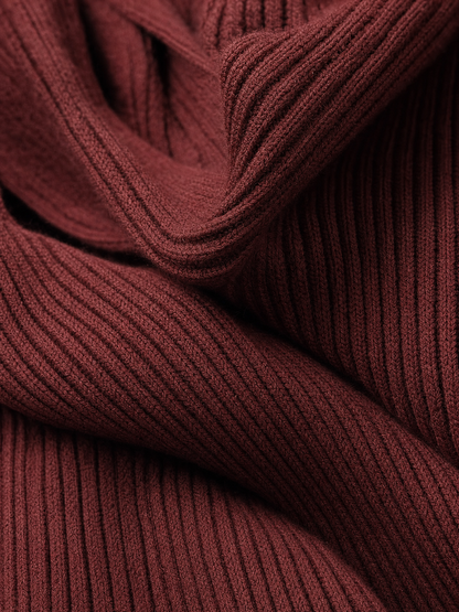 Quirina — Abito midi in maglia elasticizzata con collo alto