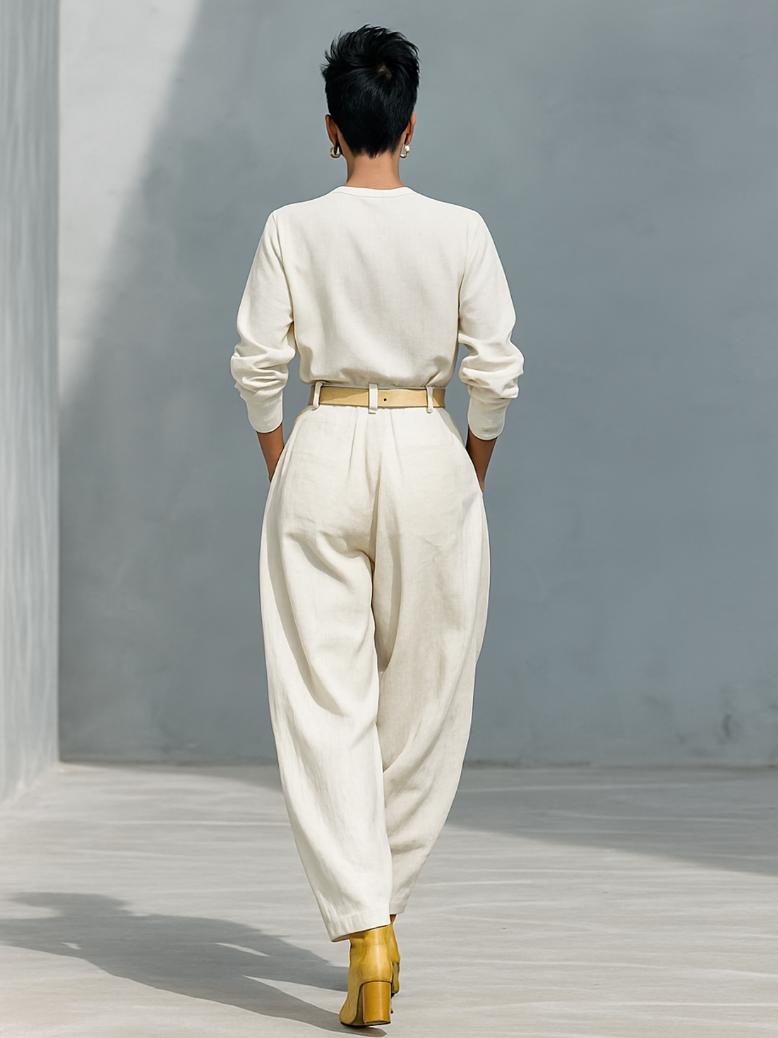 Delia — Completo due pezzi in cotone e lino con pantaloni bianco