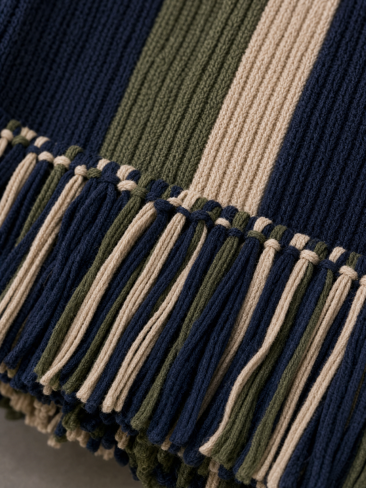 Albina — Maglione in maglia con girocollo