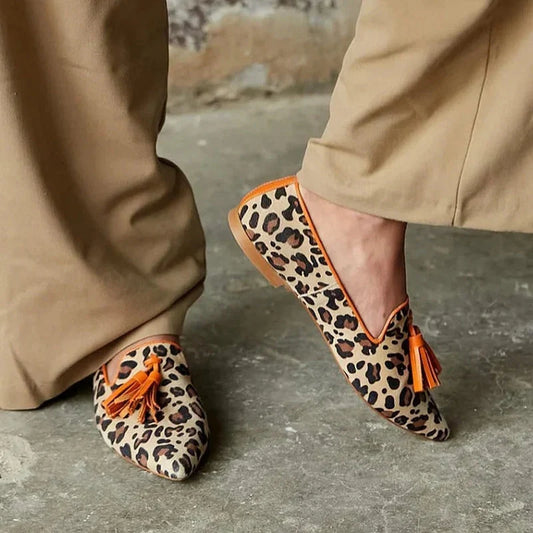 Nicoletta — Mocassini leopardo con nappine