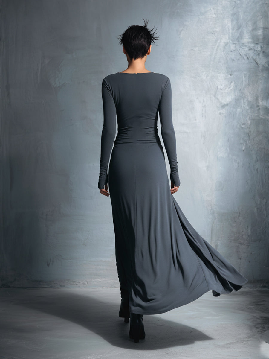 Assuntina — Abito lungo in maglia con scollo a V